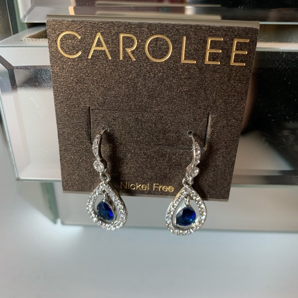 Earrings - Picture 3 of 4